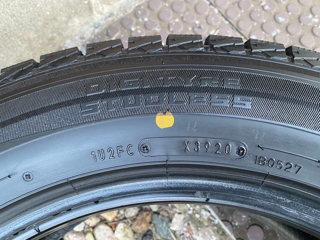 ①ヒロ！ダンロップ 225/60R17 ウインターマックスSJ8