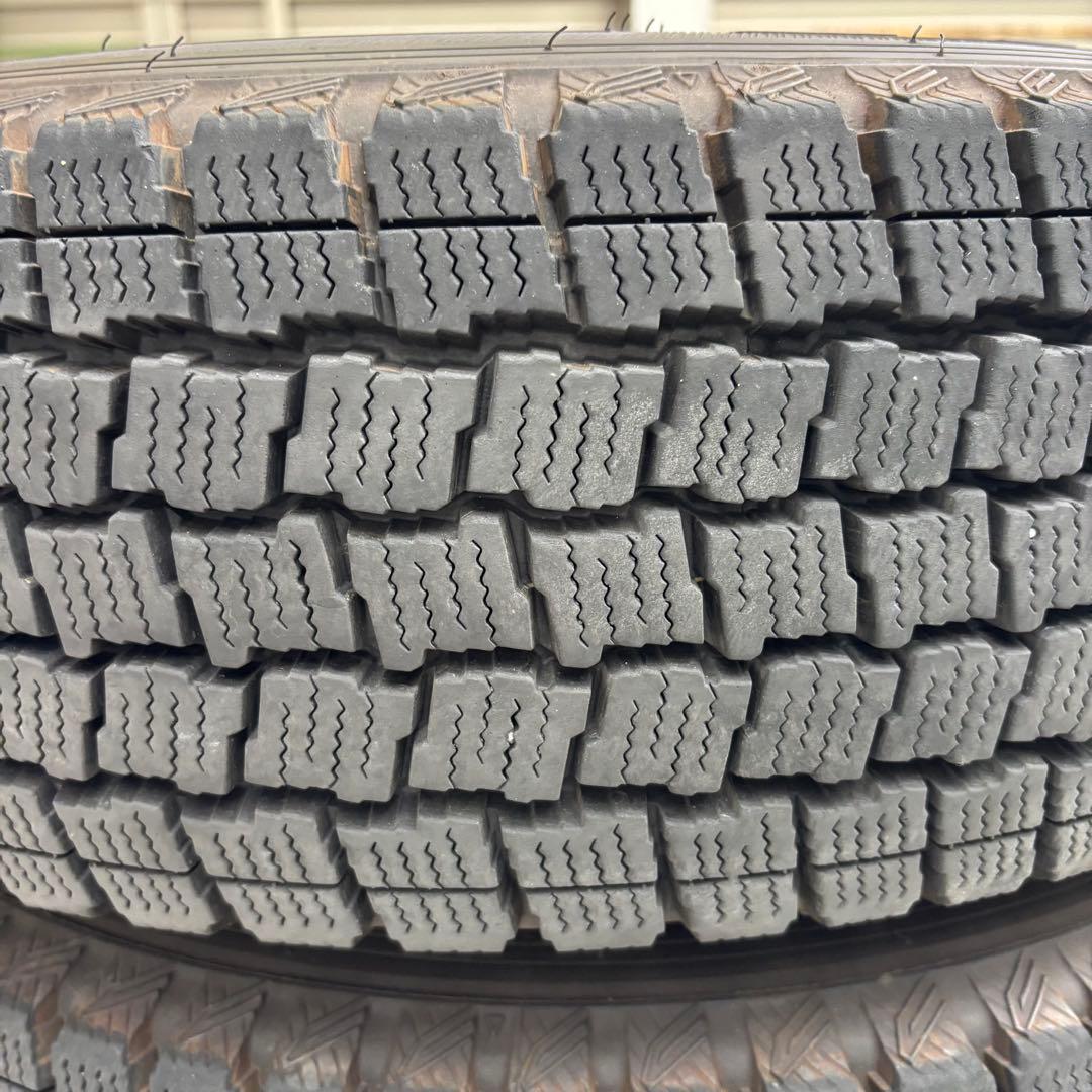GOODYEAR ICE NAVI CARGO スタッドレスタイヤ 15インチ