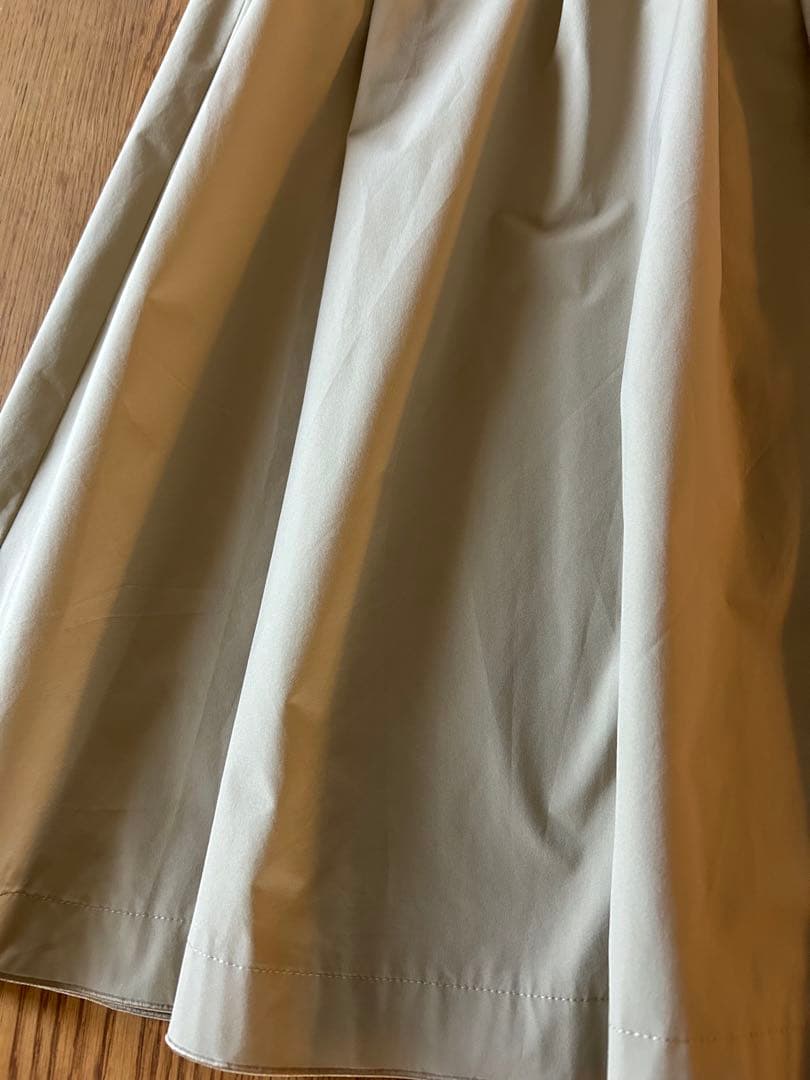 【美品】ボールジィ　ストレッチタフタ ボリュームギャザースカート