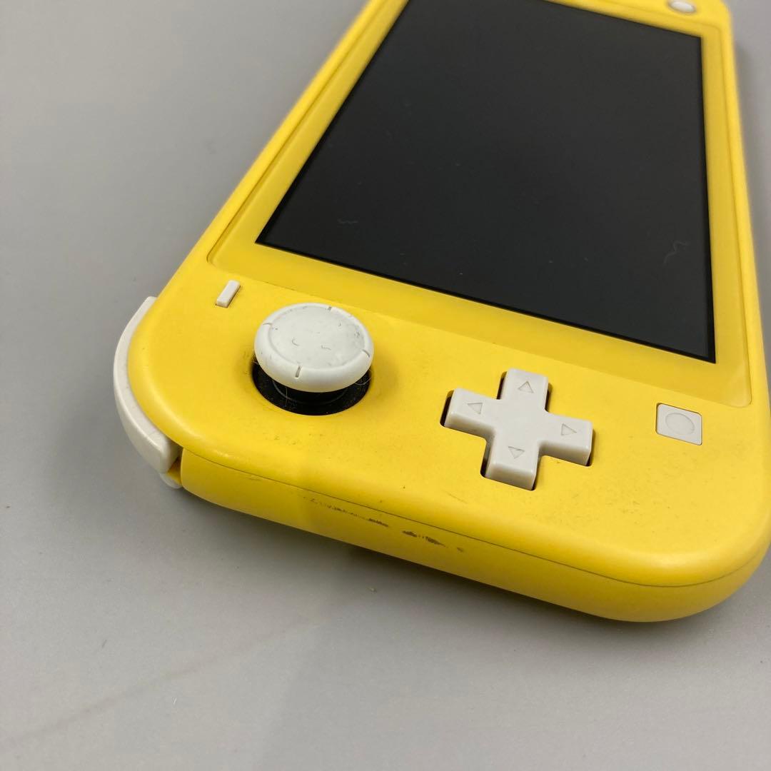 ★任天堂 Switch Lite イエロー　本体のみ