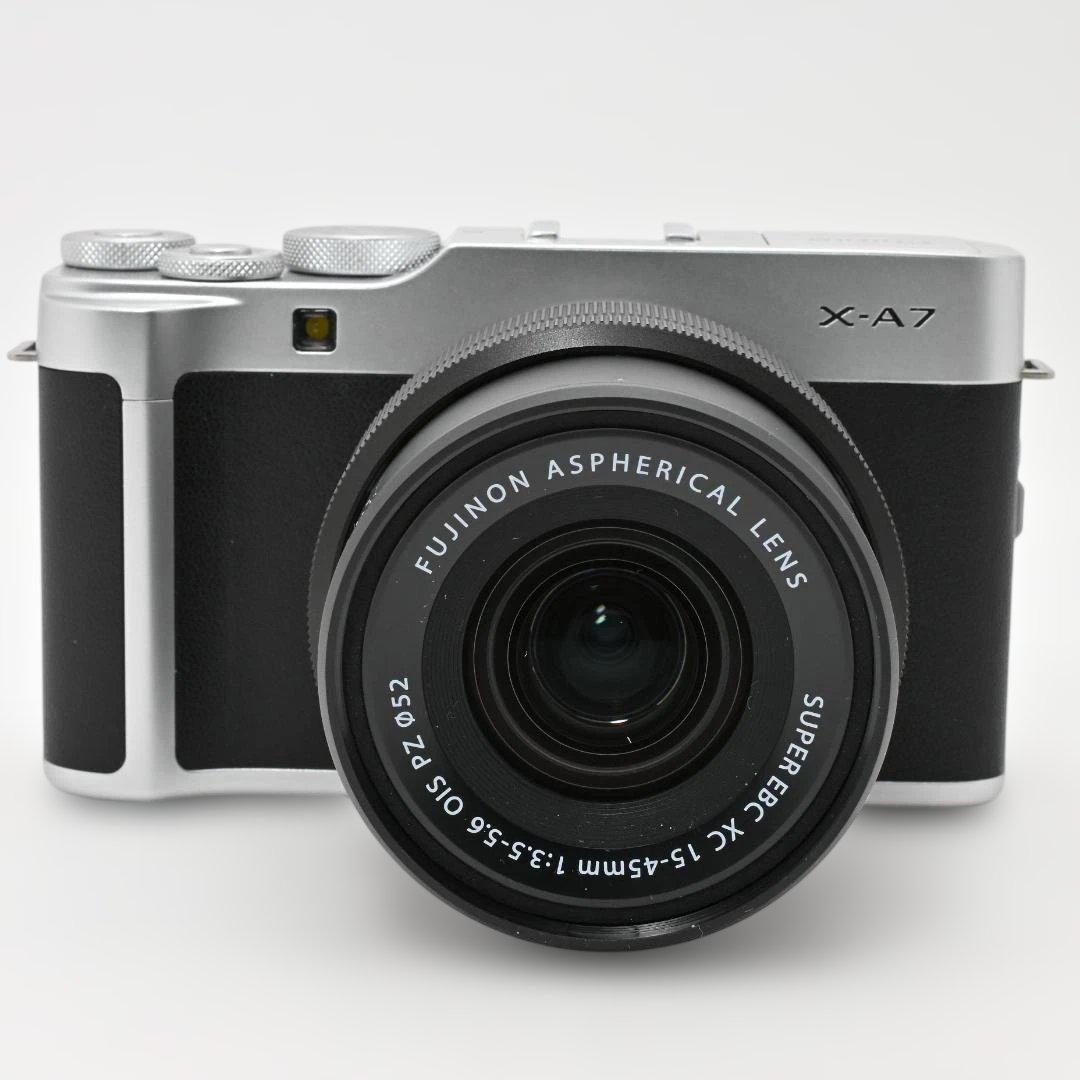 【ほぼ新品】 富士フイルム X-A7レンズキット シルバー FUJIFILM