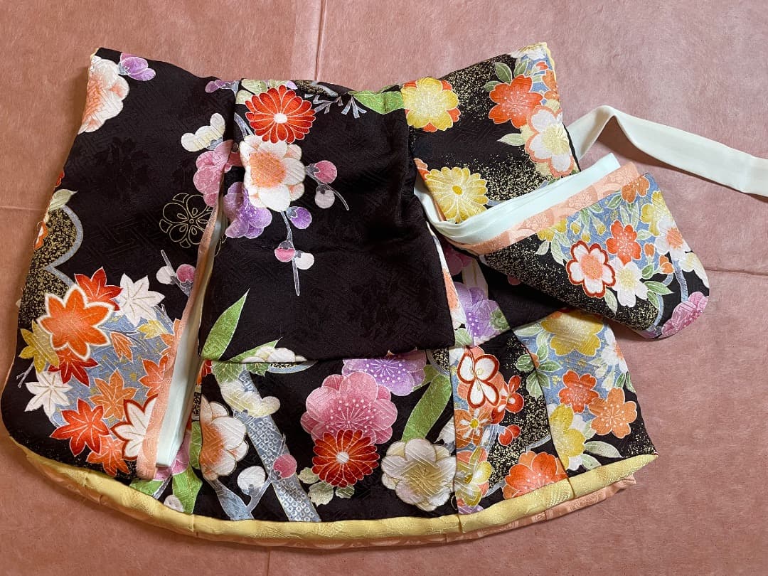 ご予約品[静] 市松人形 10号サイズの着物と長襦袢のセットと帯のセット