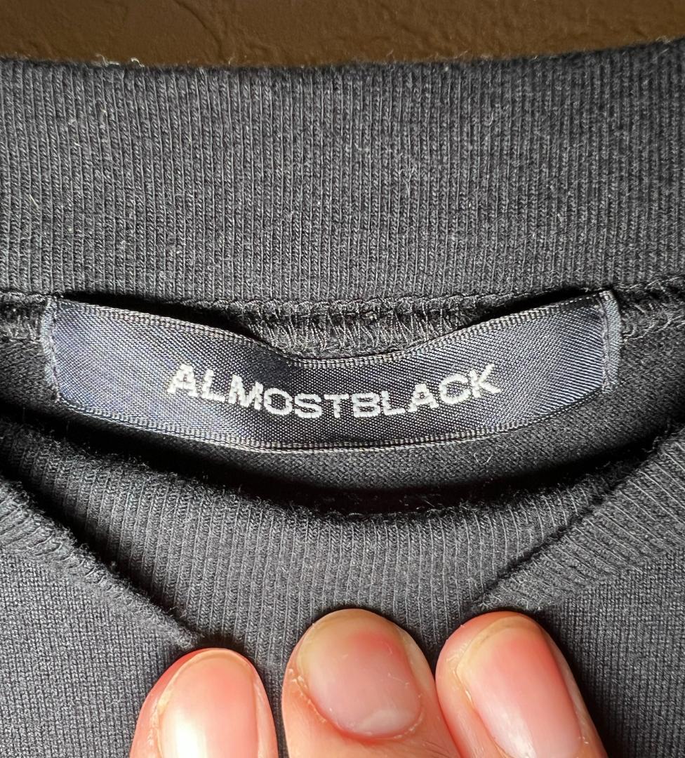 【美品・定価30,800円】ALMOSTBLACK ノースリーブトップス
