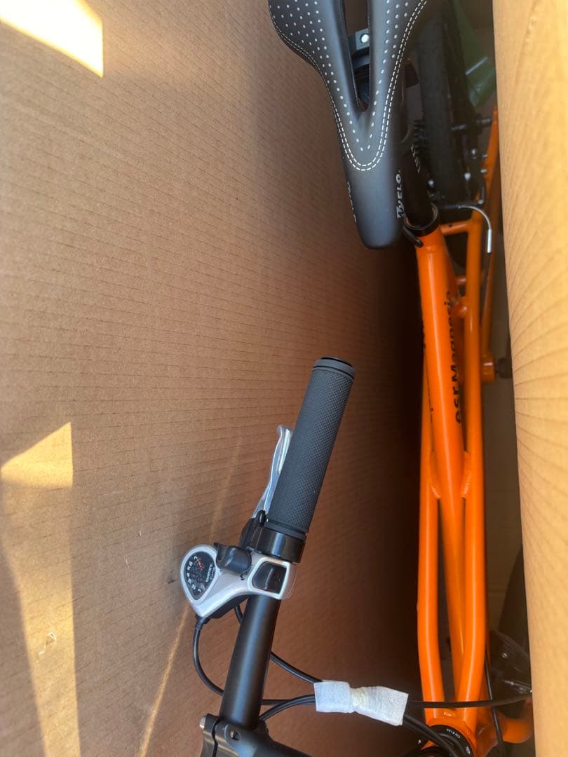 新品未使用　esr Magnesia 折りたたみ自転車 オレンジ