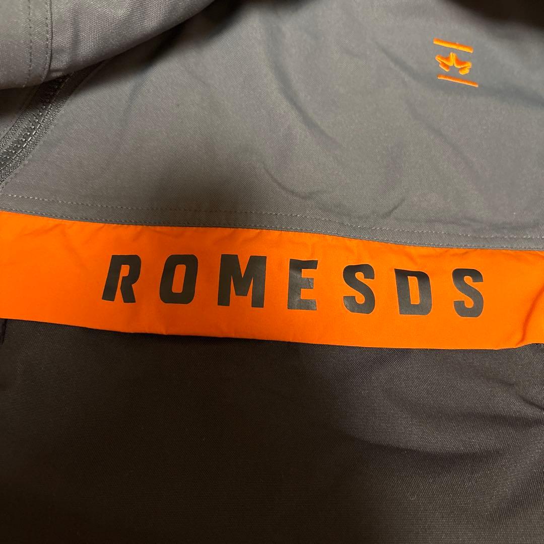 ROMESDS スノーボードジャケット ウェア　Sサイズ