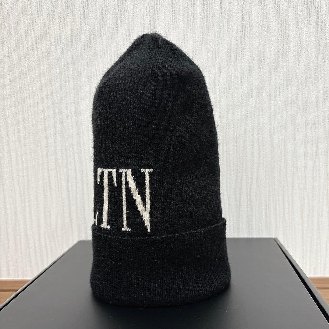 美品◎送料込み/匿名配送◎ VALENTINO ニット帽