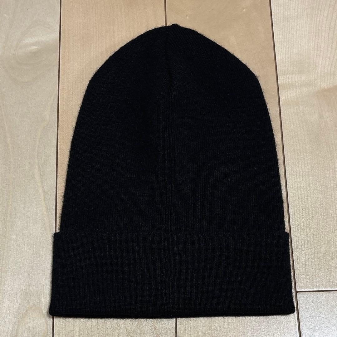 美品◎送料込み/匿名配送◎ VALENTINO ニット帽