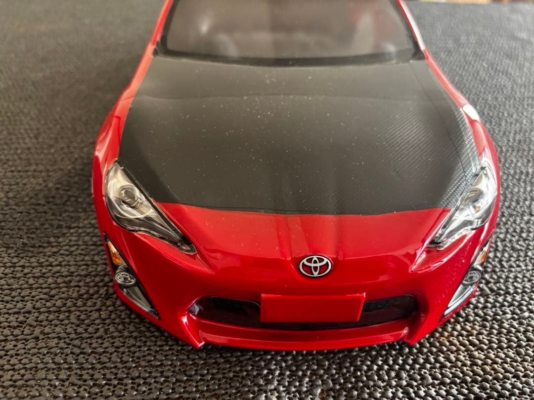 タミヤ　トヨタ86ボディ（塗装済・未使用品）