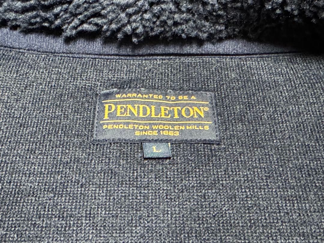 PENDLETONボアフリーススタンドベスト ネイビー L