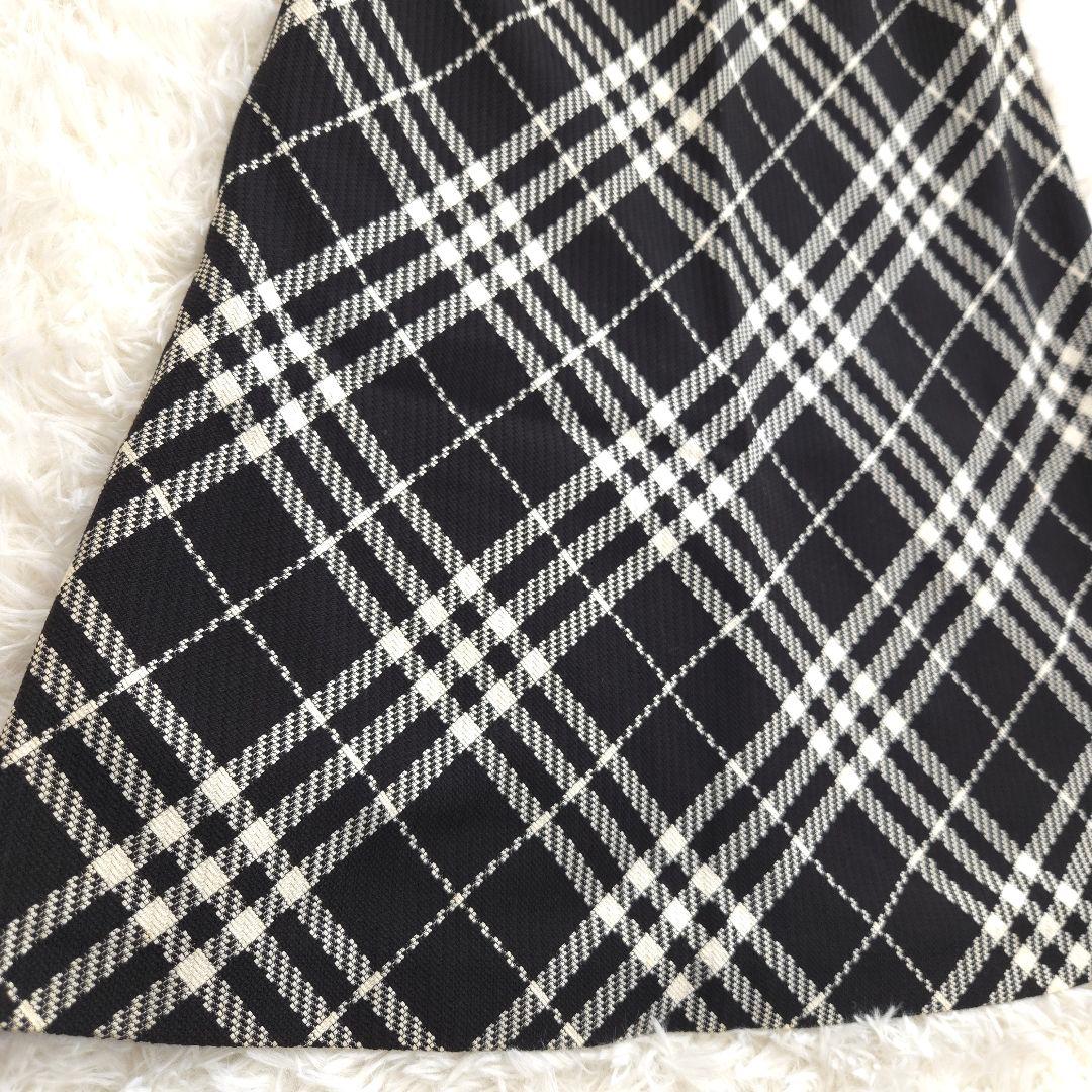 BURBERRY バーバリー 38 M ロング スカート チェック フレア 黒