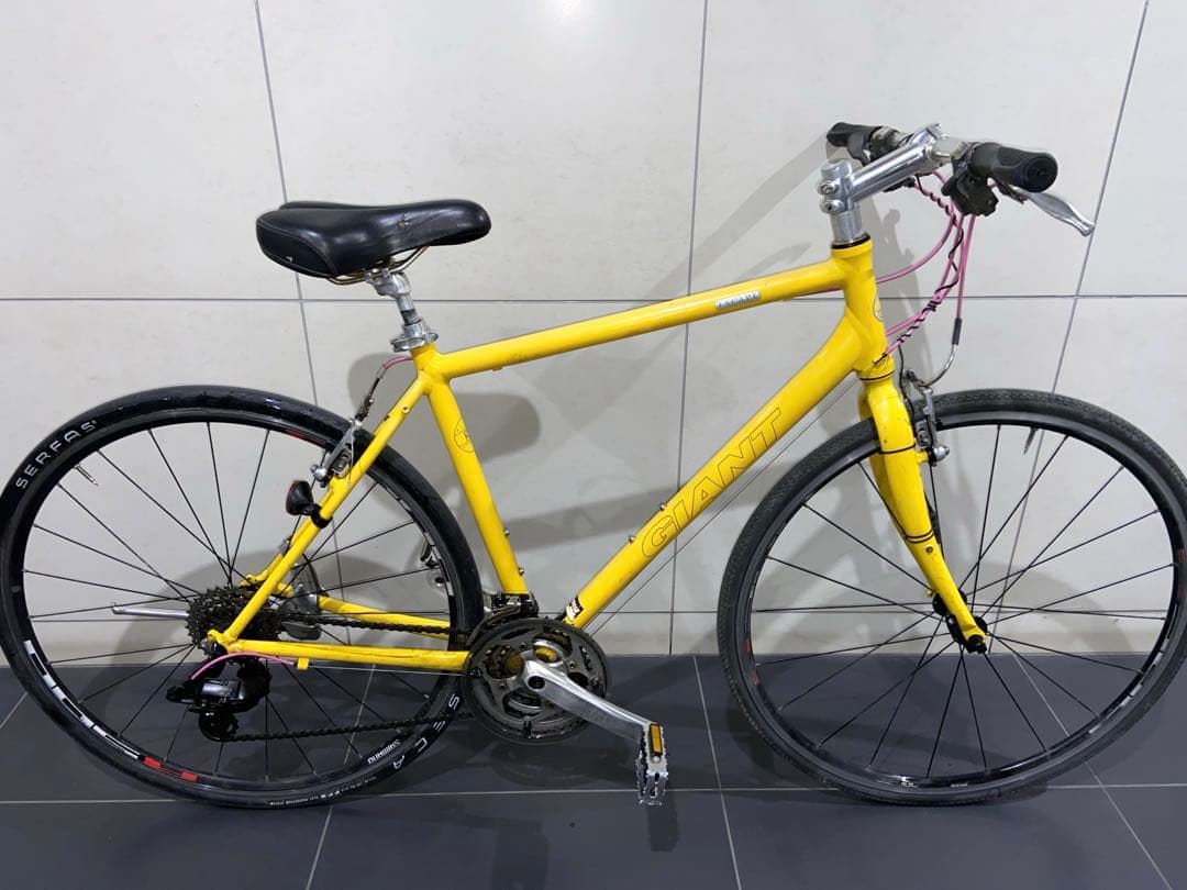 GIANT escape R3クロスバイク　ジャイアント　エスケープrx 自転車