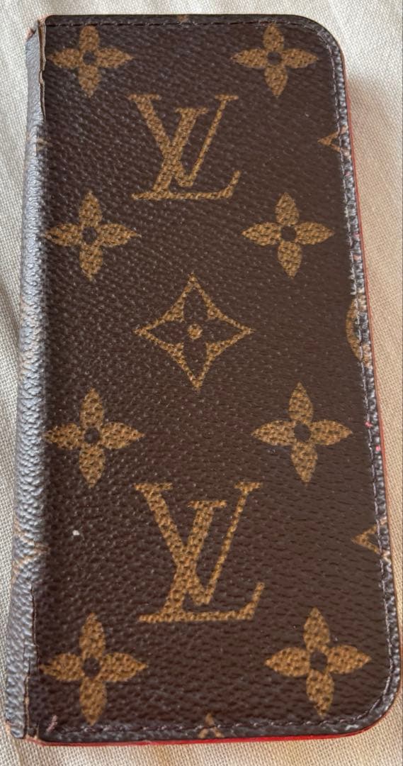 Louis Vuitton モノグラム 手帳型ケース