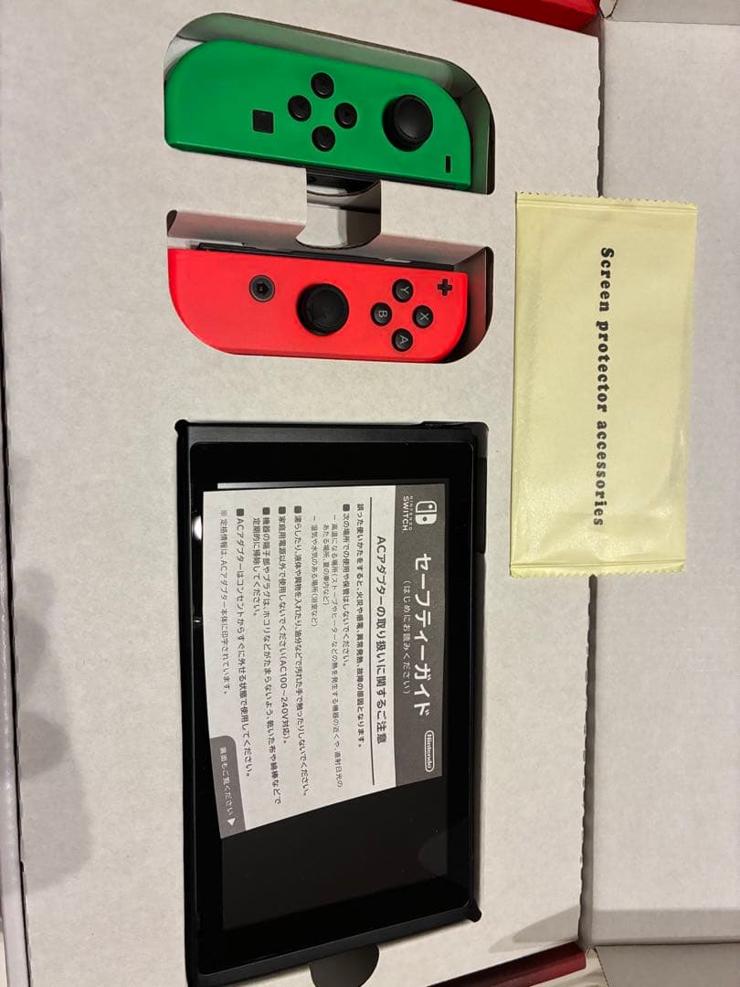 Nintendo Switch 本体 赤・緑 Joy-Con
