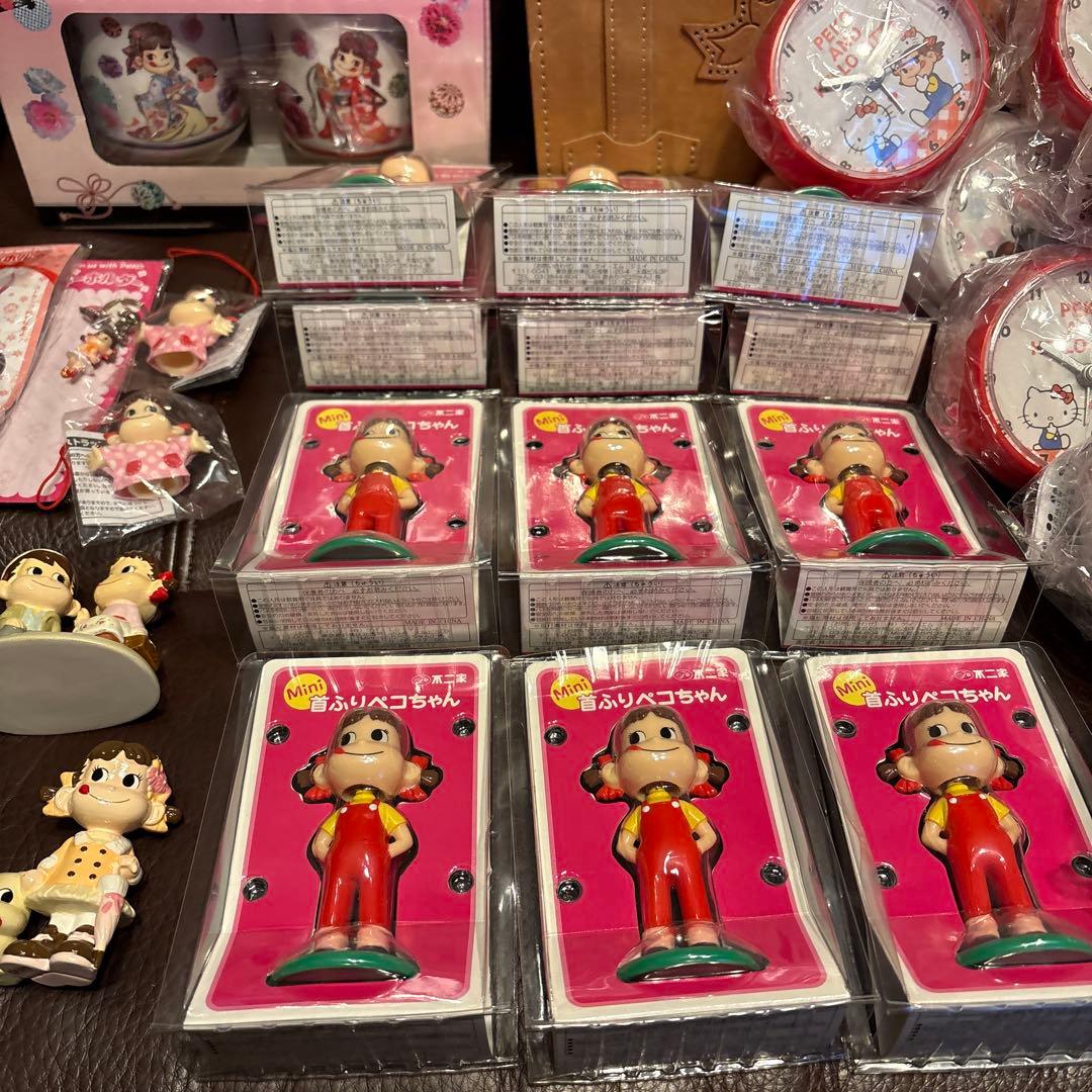 d*2様 不二家 ペコちゃん まとめ売り コレクション 希少品 33点