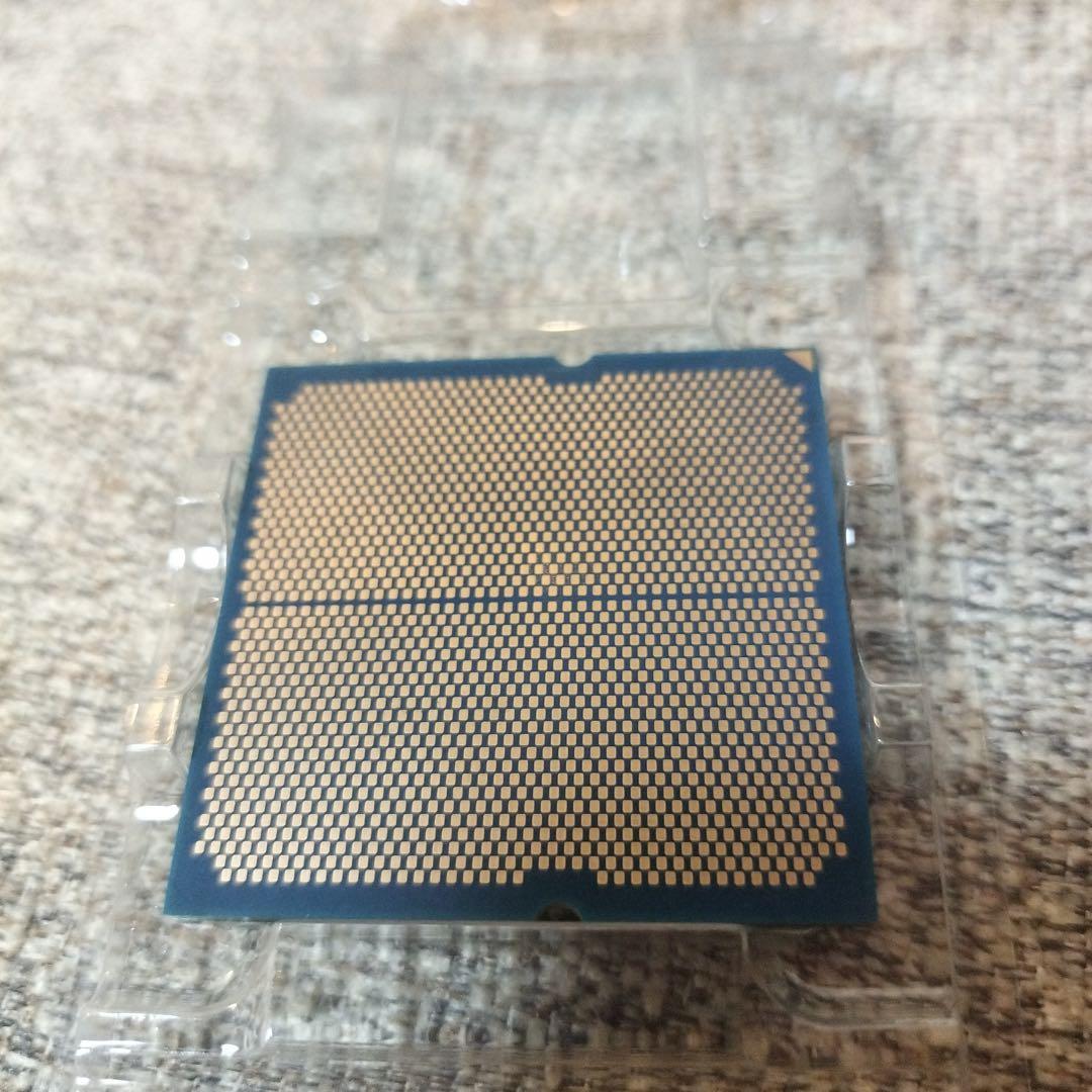AMD Ryzen 9 9900X CPU　美品