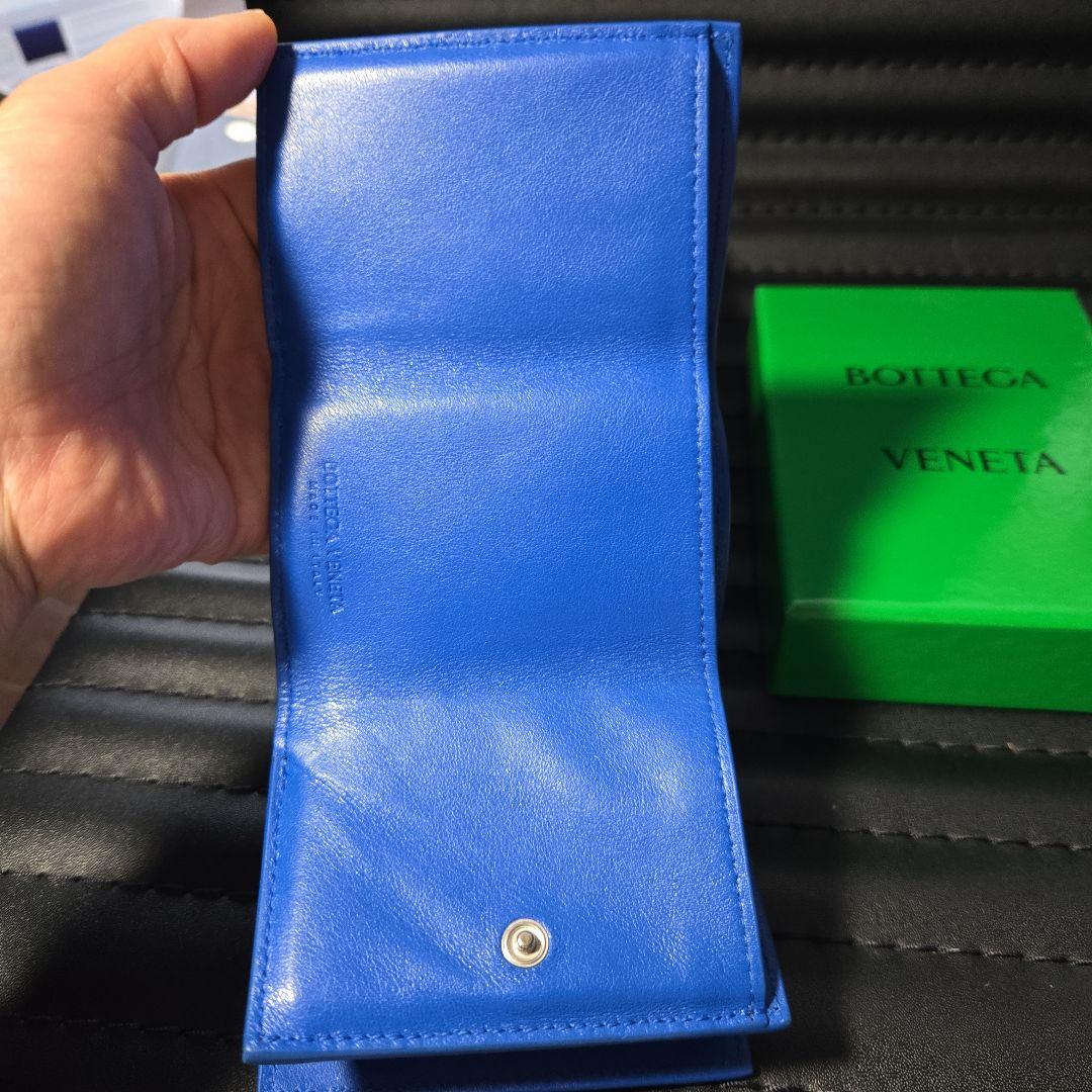 ボッデカベネタ　三つ折り財布　ブルー