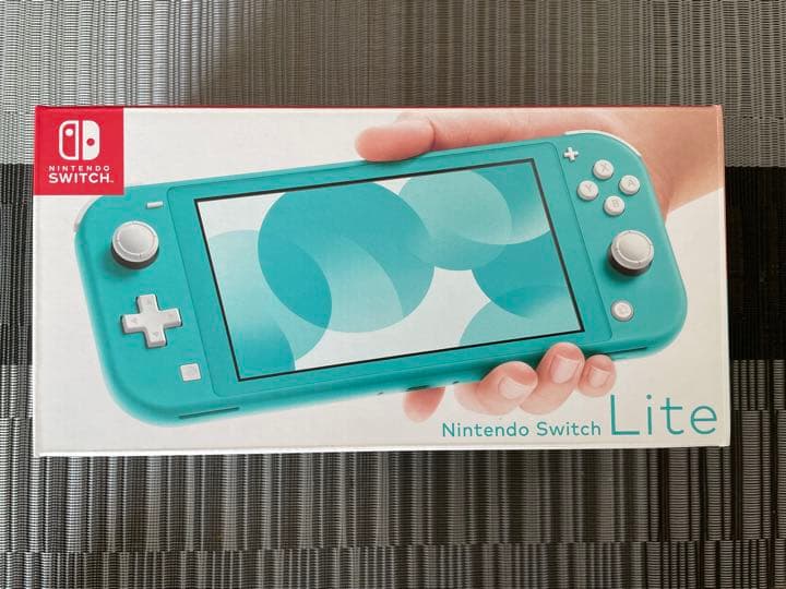 Nintendo Switch LITE ターコイズ　ポケットモンスターソード