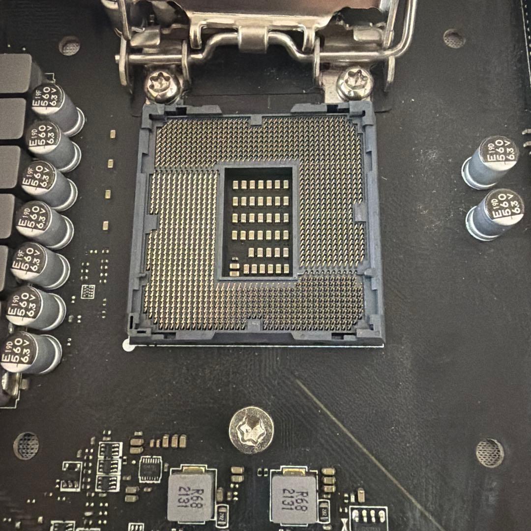 MSI MPG Z490 GAMING PLUS マザーボード