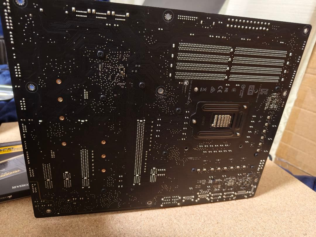 ASUS PROART Z490 マザーボード