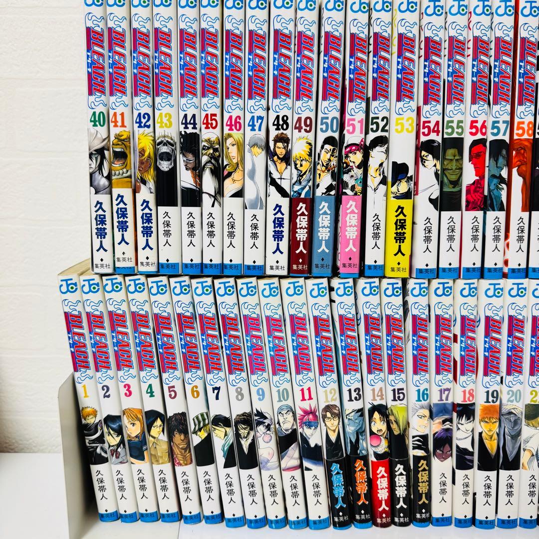 BLEACH 全巻セット　1巻〜74巻　関連本3冊付き　久保帯人　初版帯付き多数