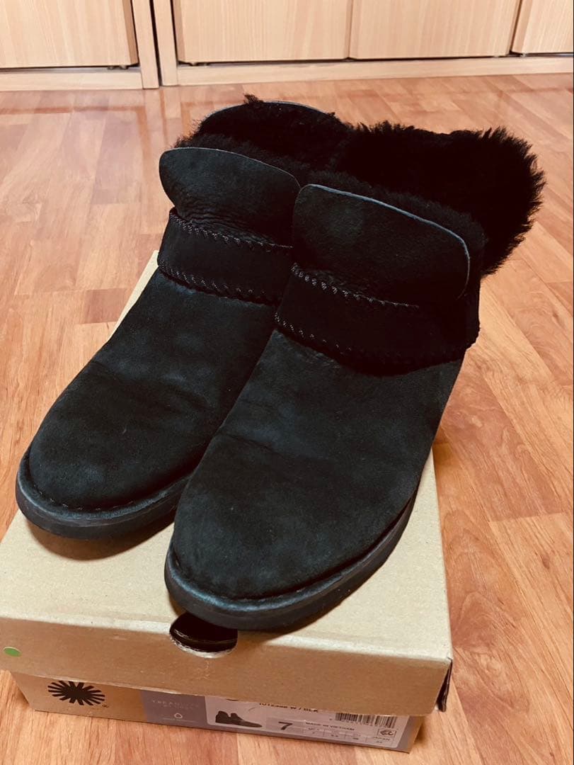 四日間限定‼️UGG 黒 ムートンブーツ マッケイ Mckay