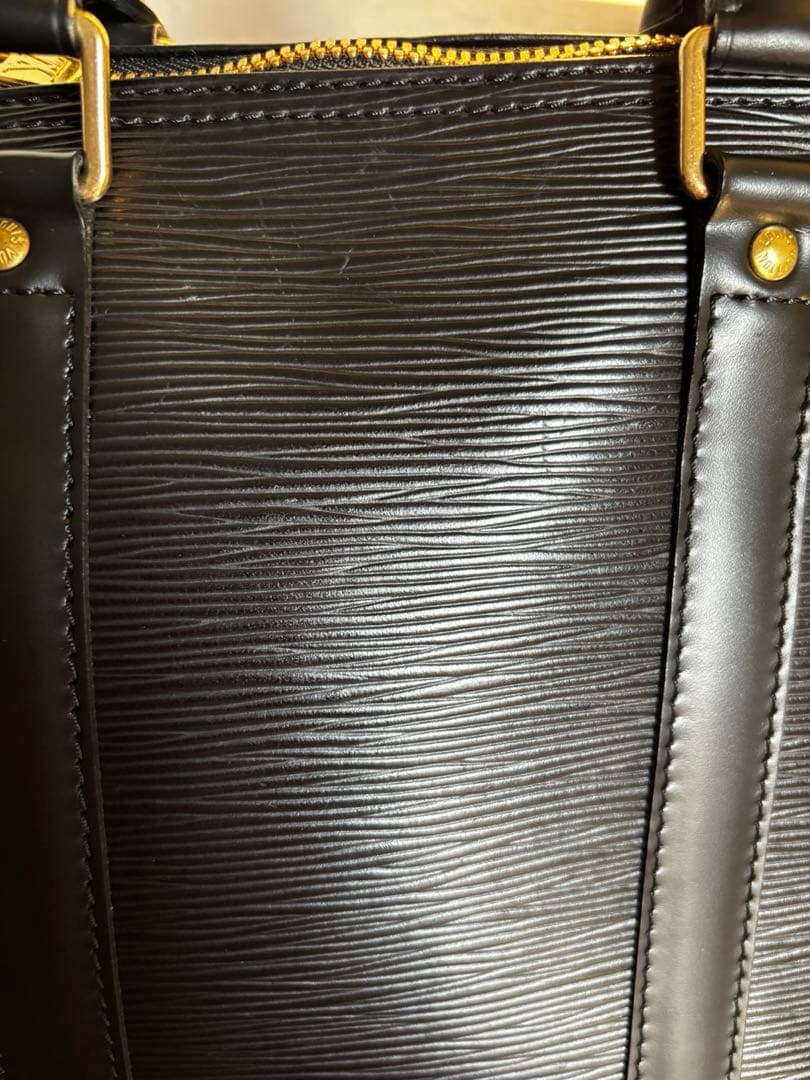 ＊＊ご予約＊＊《美品》ルイヴィトン　キーポル45　エピ　ノワール　ボストンバッグ