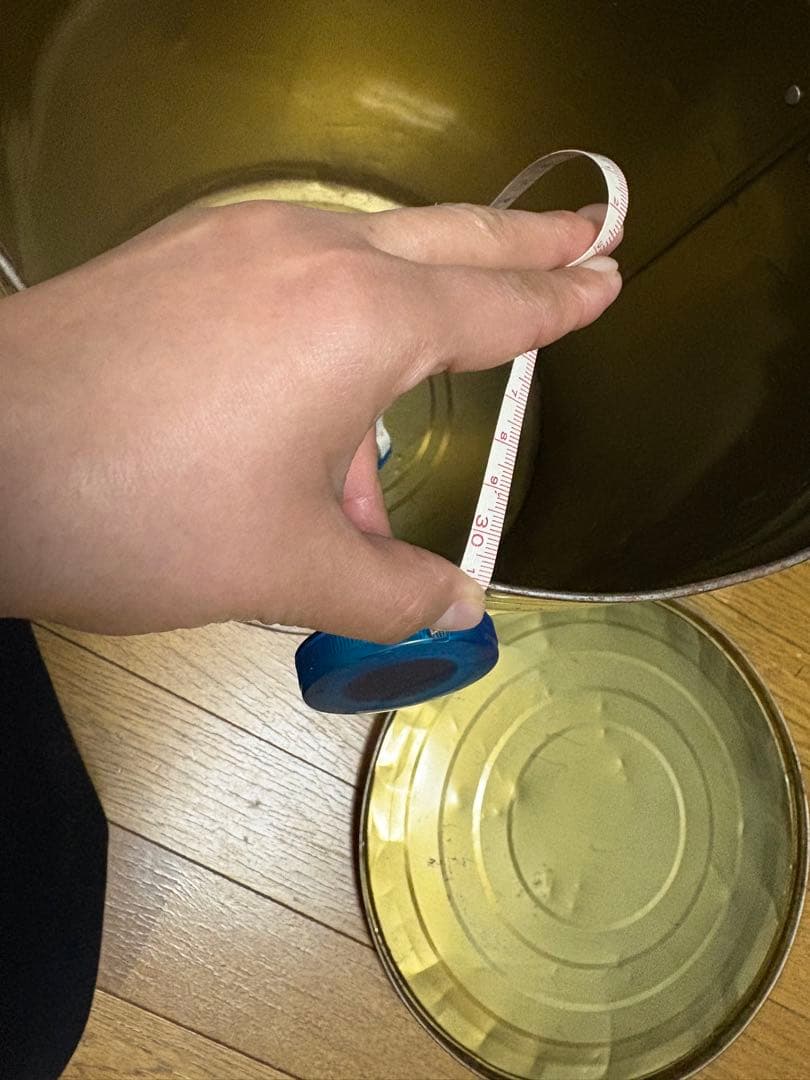 昭和レトロ　ブリキ缶　アンティーク　飾り