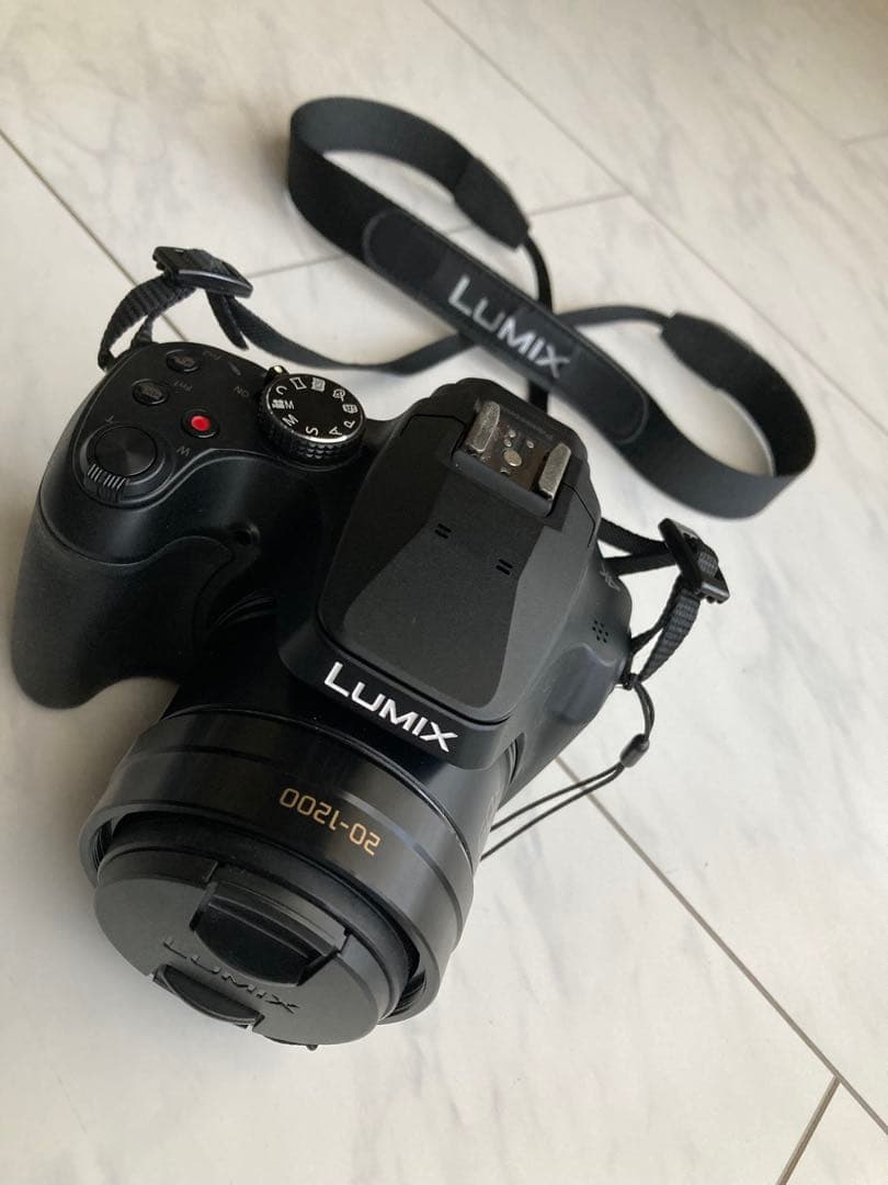 パナソニック　デジタルカメラ LUMIX DC-FZ