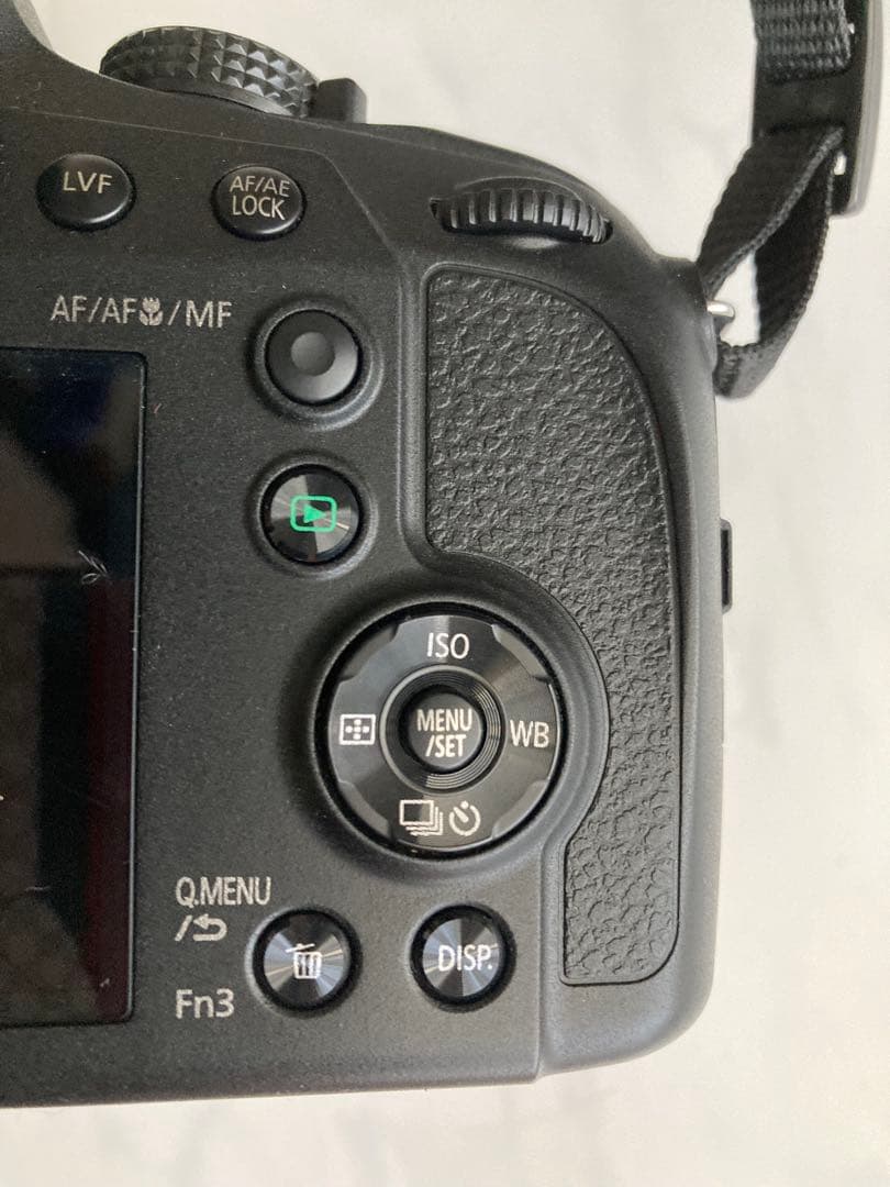 パナソニック　デジタルカメラ LUMIX DC-FZ