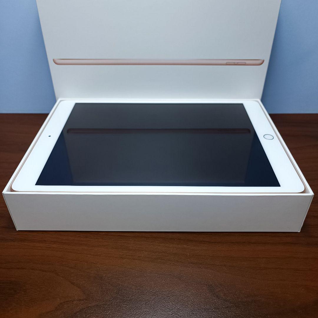 (美品) iPad 第7世代 WiFi 32GB、 Logi Keyboard