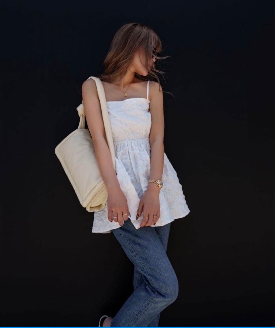GlamLips ジャガード ペプラム CAMISOLE ¥12,650（税込）