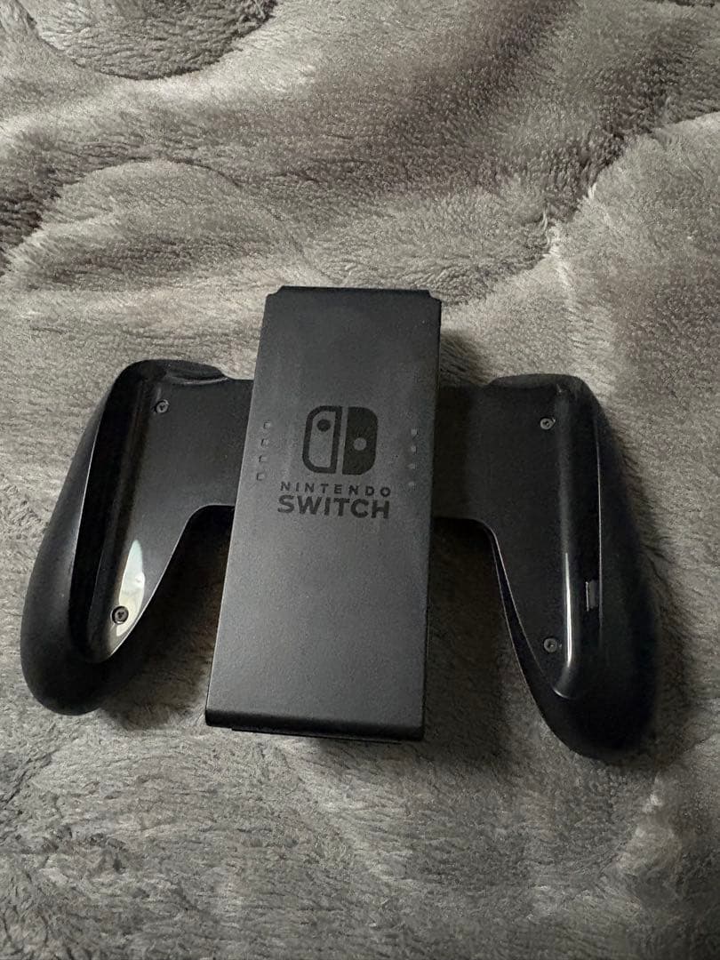 【美品】ニンテンドー Switch 64GB microSD付き 箱無し