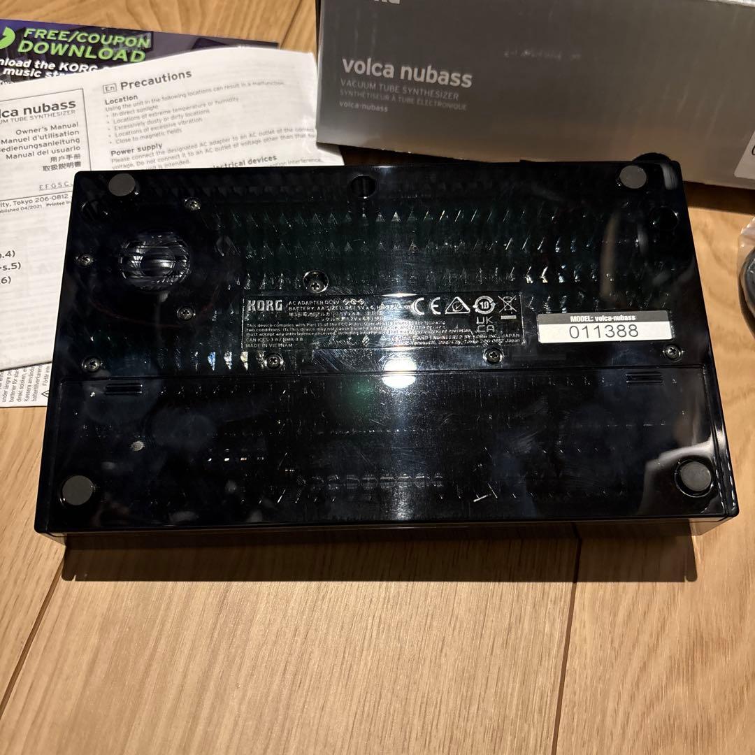 【ほぼ新品】KORG volca nubass 真空管シンセサイザー