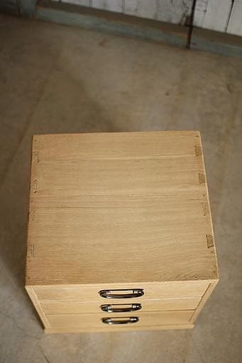 古い小引き出し3段