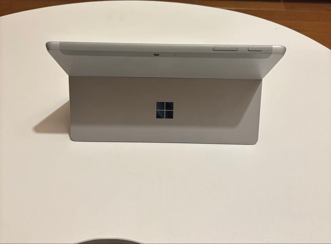 Windowsタブレット本体 microsoftsurface go3 64GB