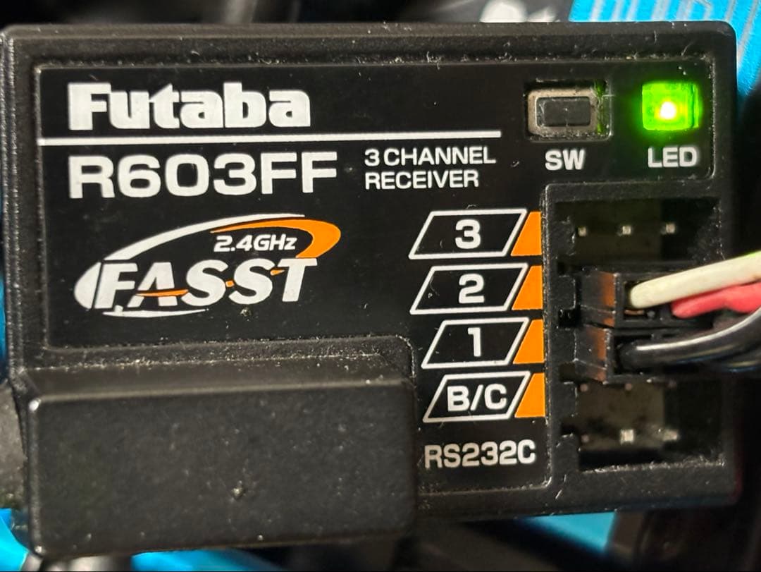 Futaba 3PM 2.4GHz プロポ　送信機　受信機セット