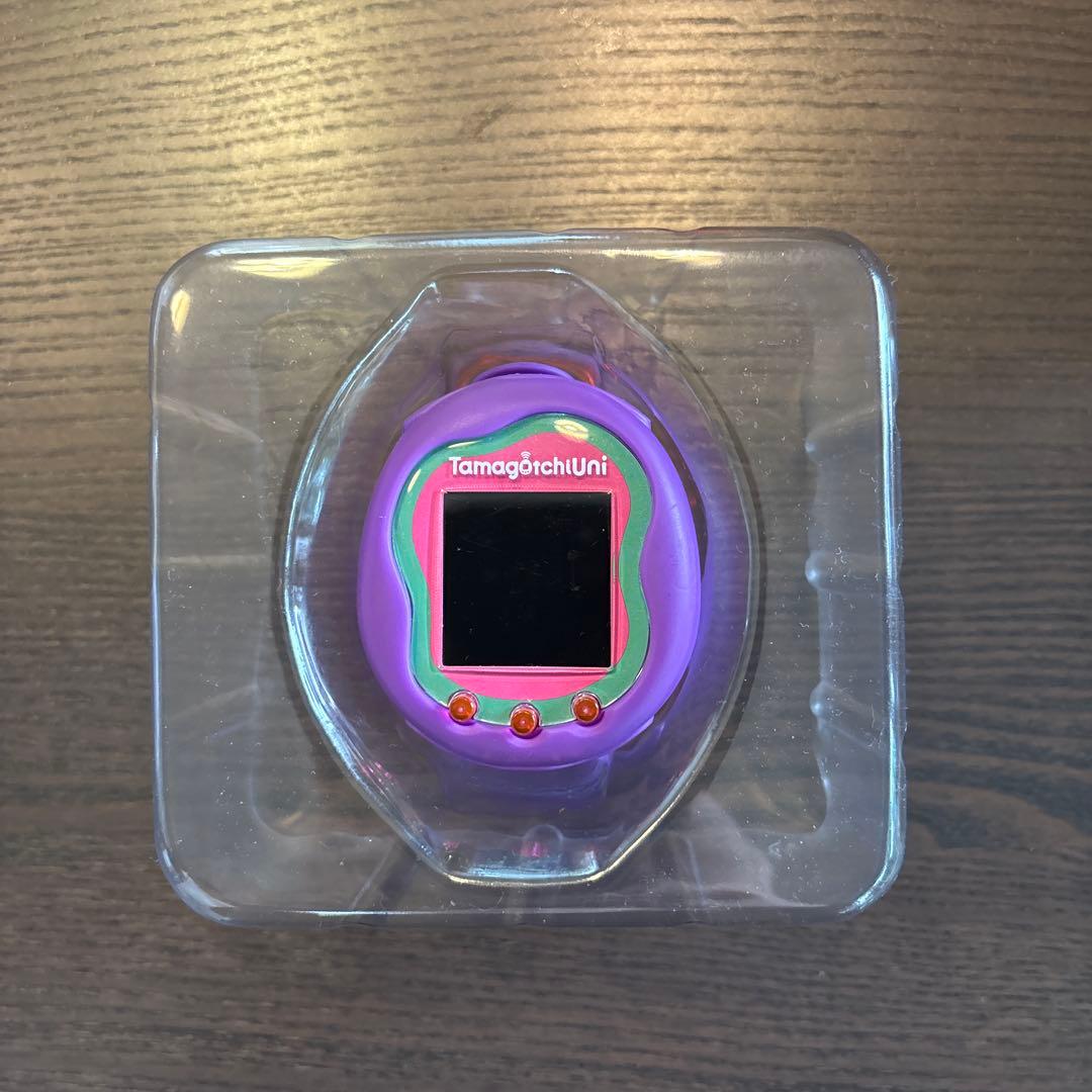 Tamagotchi Uni パープル　ネックストラップ付き