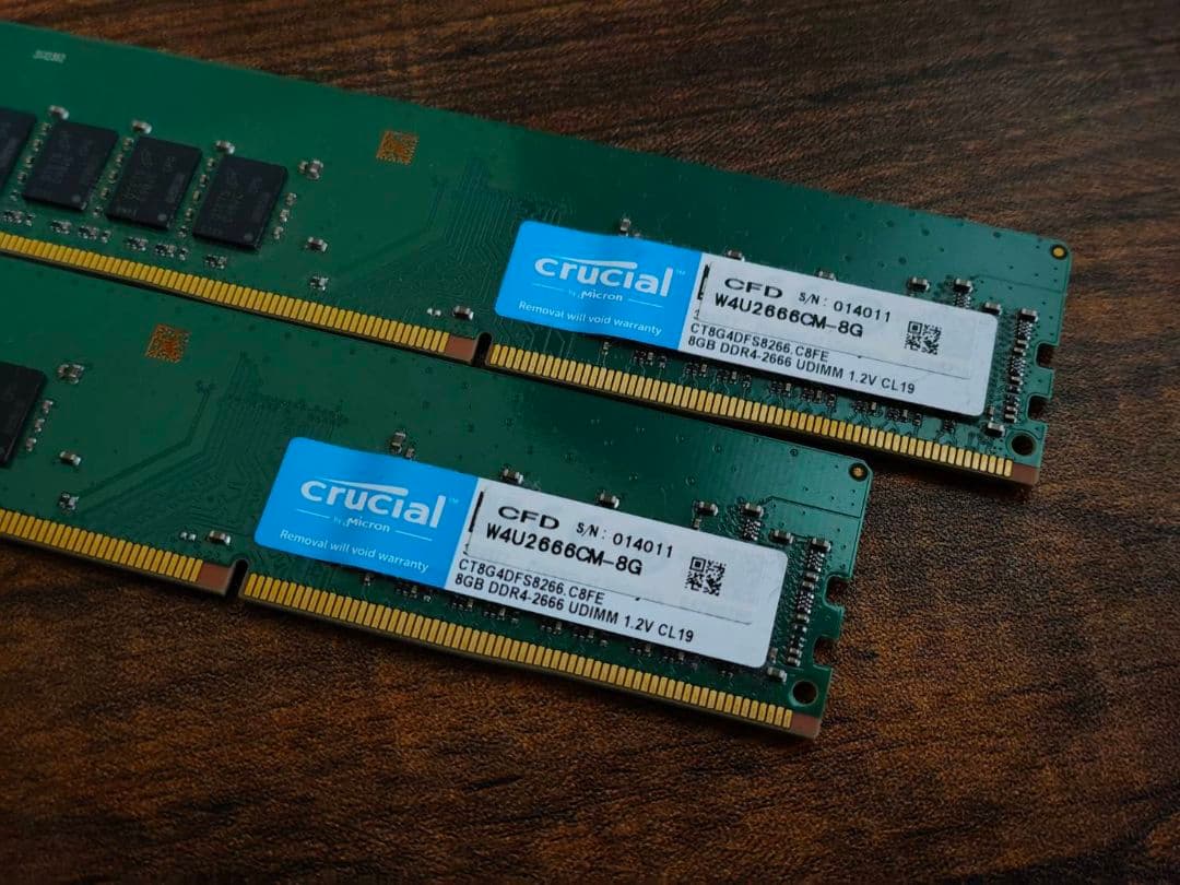 Crucial 16GB DDR4 メモリ 2666MHz
