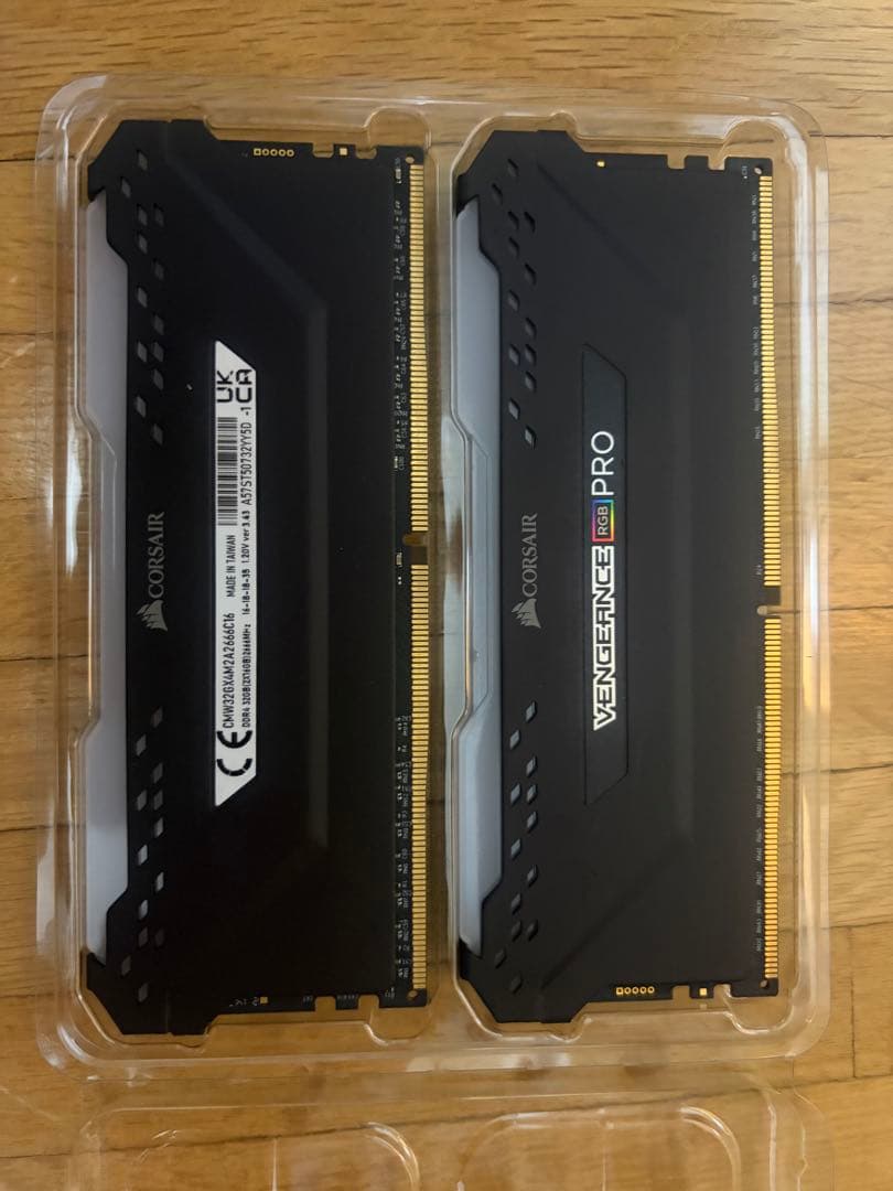 CORSAIR DDR4-2666MHz メモリ 32GB [16GB × 2]