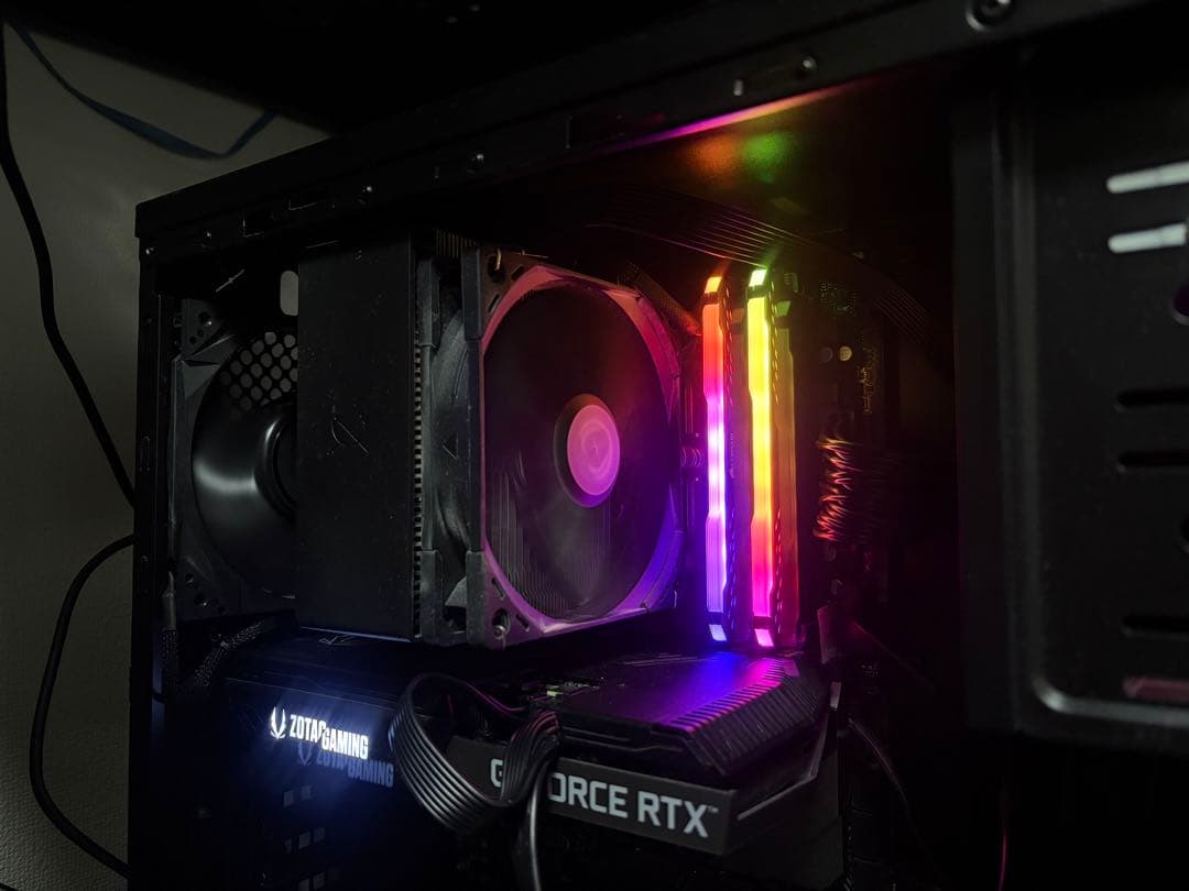 CORSAIR DDR4-2666MHz メモリ 32GB [16GB × 2]