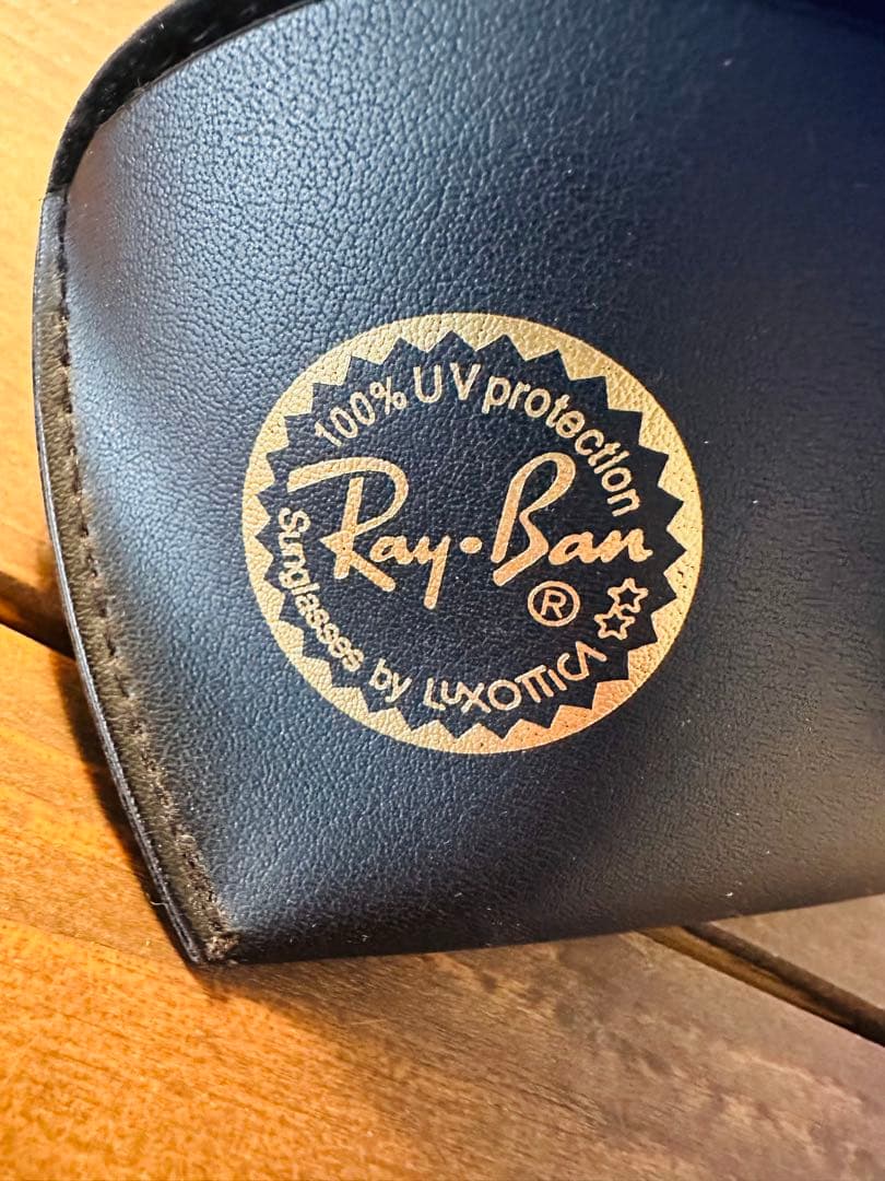 アンチオニオン　Ray-Ban レイバン サングラスRB4068 601