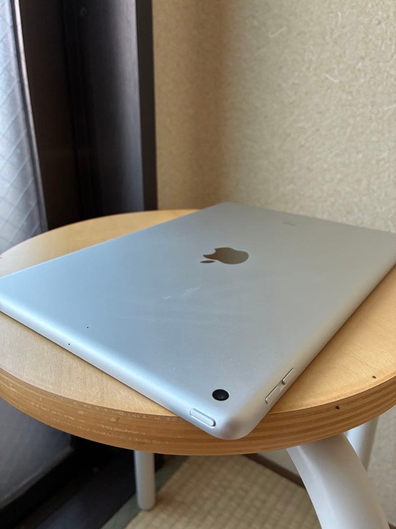 iPad 第9世代 64gb シルバー