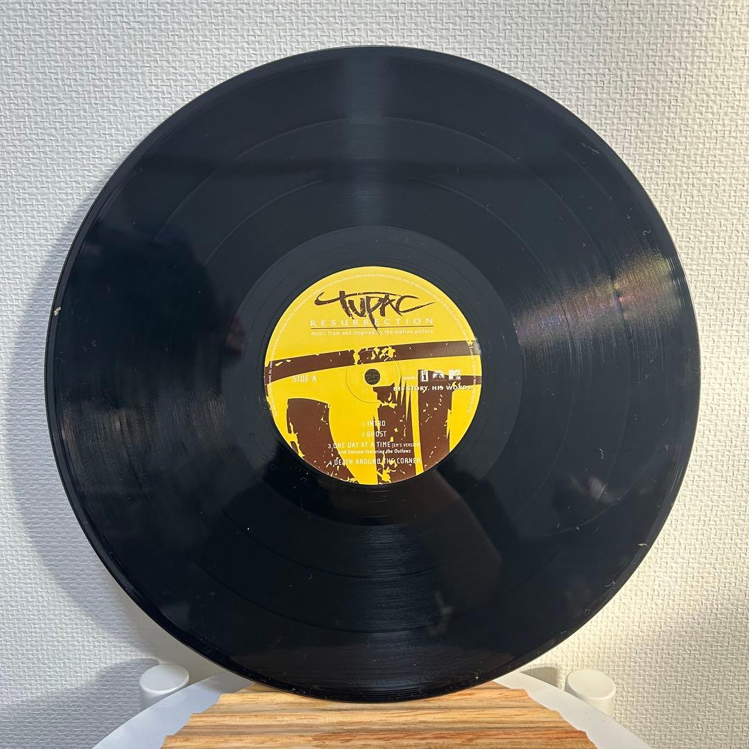 TUPAC RESURRECTION レコード