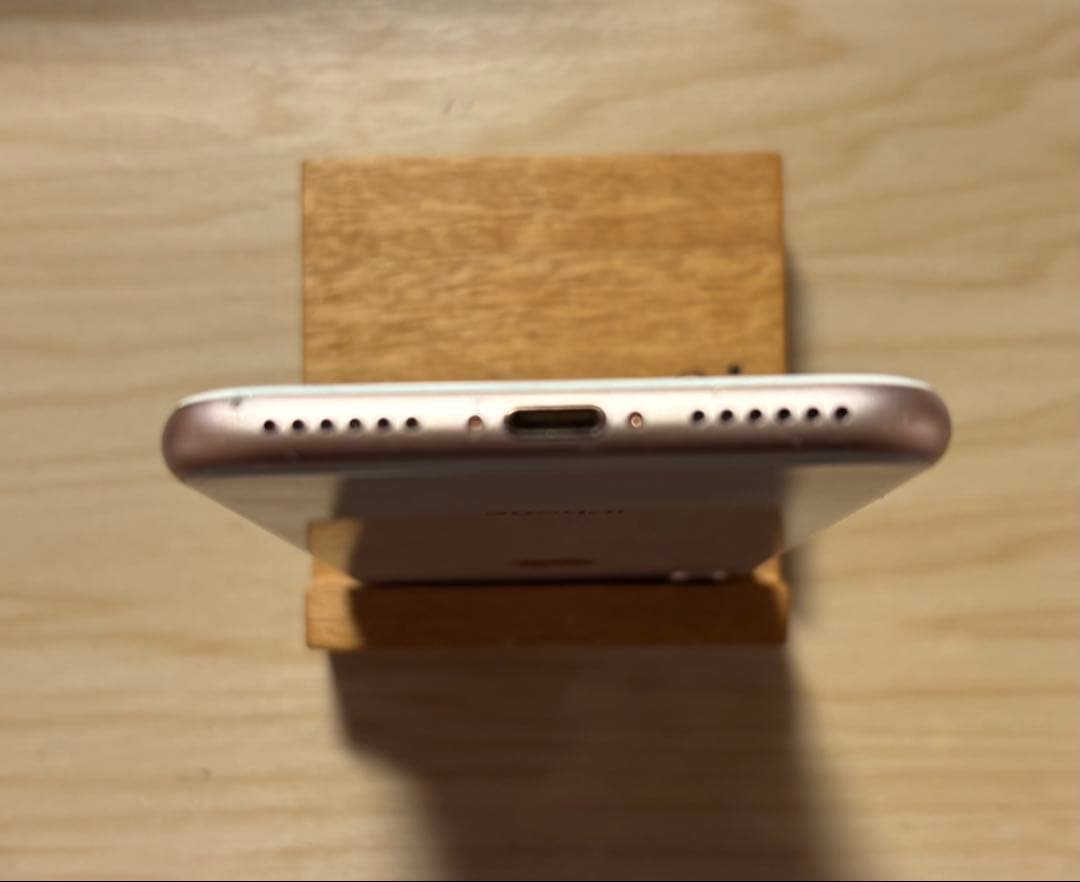 Apple iPhone 8 ゴールド 本体 64GB