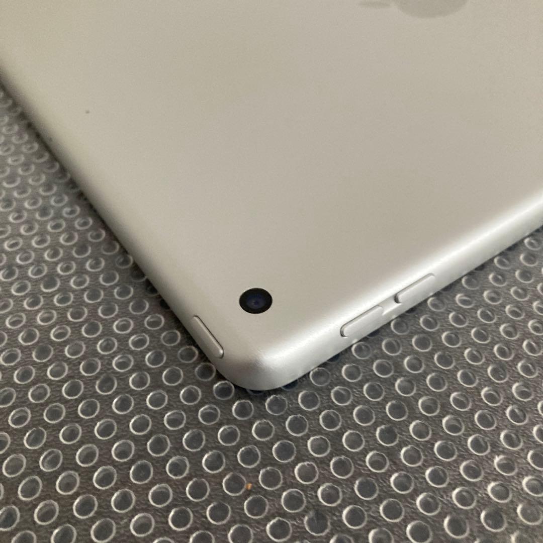 584【早い者勝ち】iPad8 第8世代 32GB WIFIモデル☆