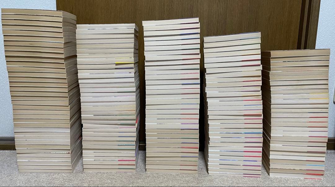 栗本薫著グイン・サーガ全巻130巻/外伝全巻22巻/ハンドブック4巻