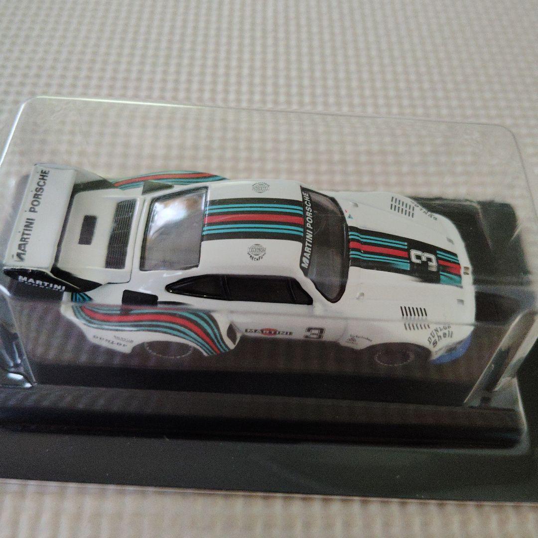 ポルシェ 935 1/64 マルティーニ