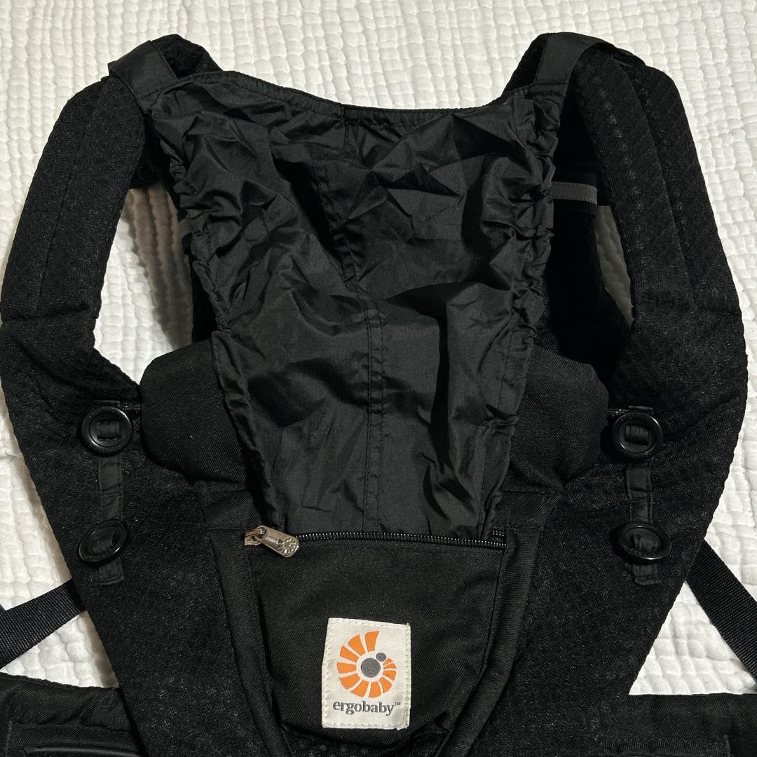 Ergobaby OMNI Breeze（オムニブリーズ） オニキスブラック