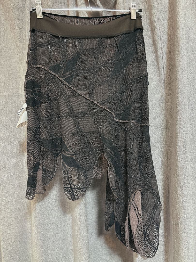 スカート PERVERZE Knit Lace Jagged-hem Skirt