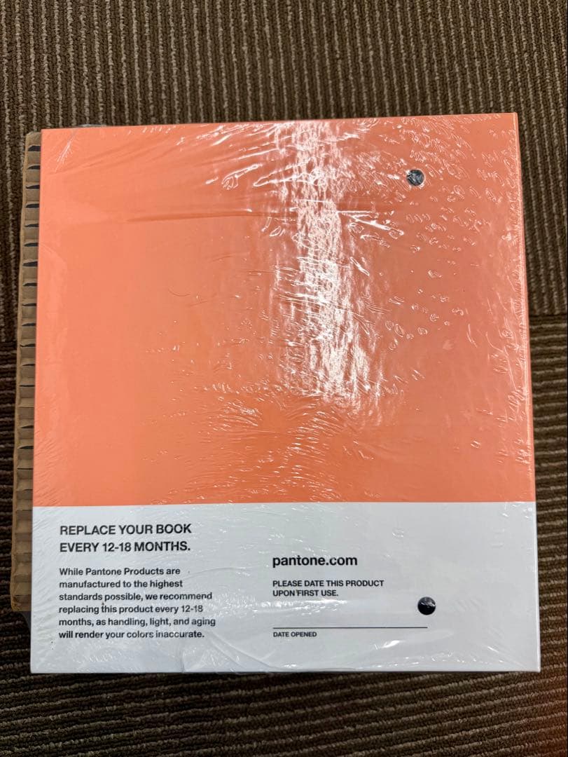 PANTONE SOLID CHIPS Uncoated 未開封